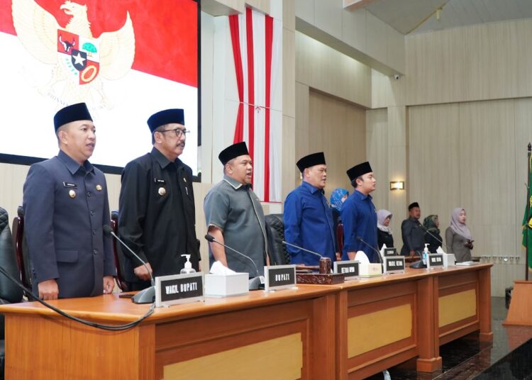 Rapat Paripurna DPRD Kabupaten Sukabumi Bahas Transformasi Bank Daerah